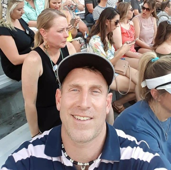 Meet your Posher, Mike - Picture 1 of 1